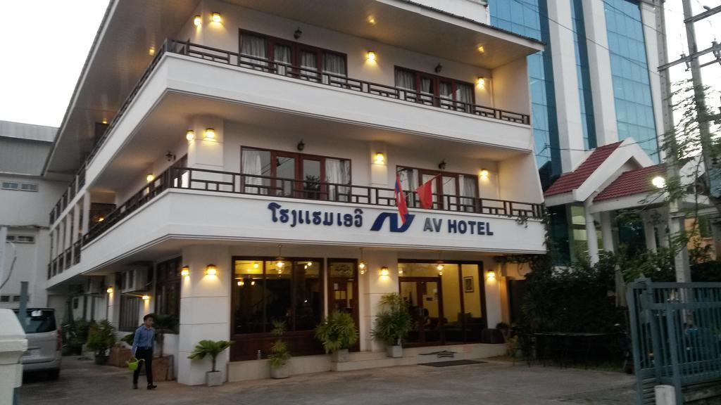 Av Hotel Vientiane Exterior foto