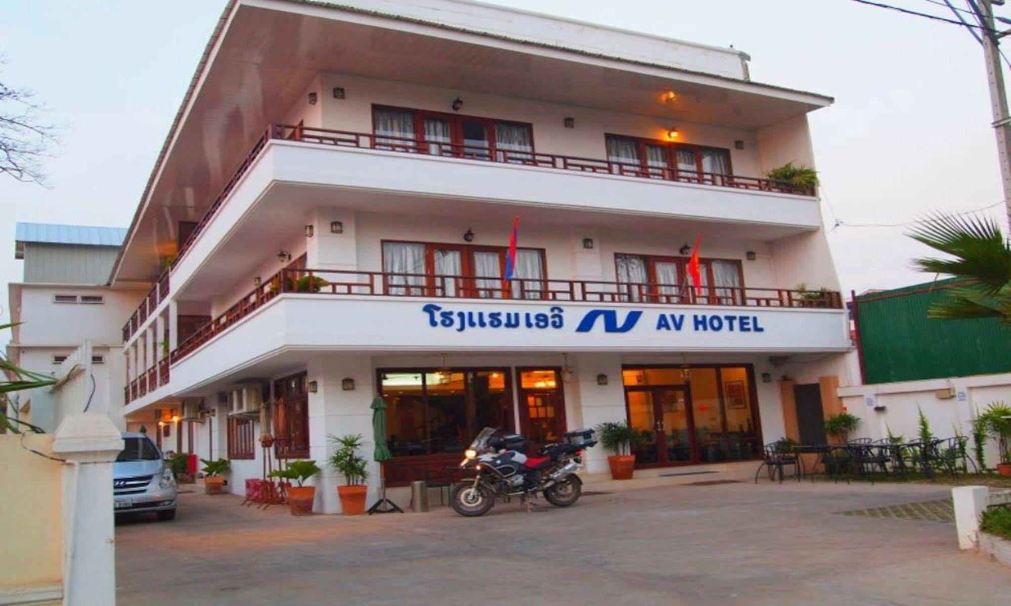Av Hotel Vientiane Exterior foto